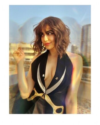 Adah Sharma
