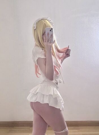 Dangerousdollyne