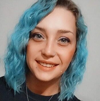 Davina Jewell