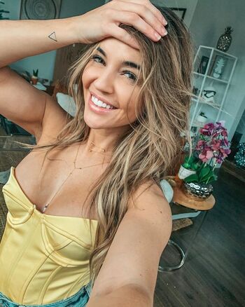 Nikki Blackketter