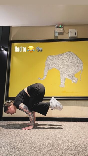 Sonja Reid aka OMGitsfirefoxx