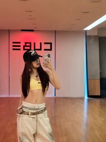 YUQI