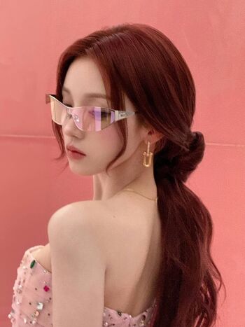 YUQI